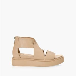 Elegant Beige Platform Sandals ✨ wishbone, mint condition only worn once!